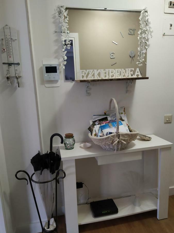 Apartamento Ezkubenea Lägenhet Rentería Exteriör bild